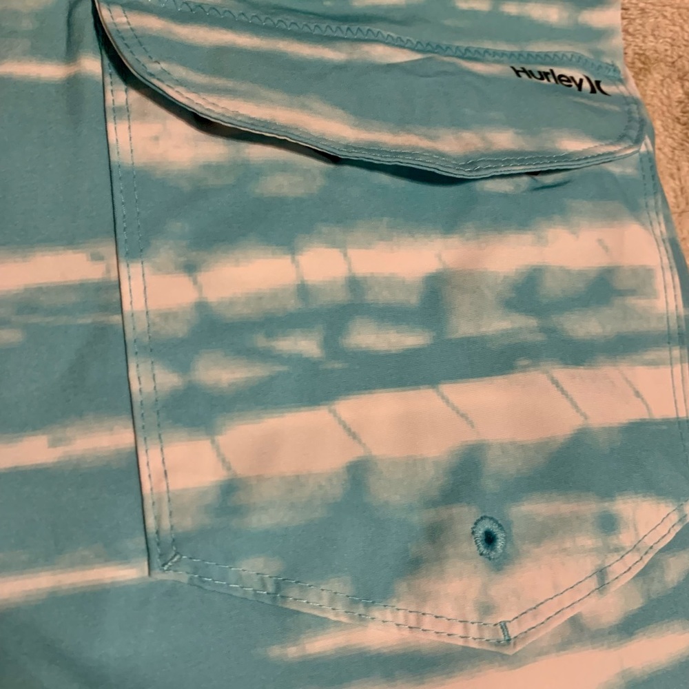 Hurley Mens Board shorts size 28 Nwt - Picture 7 of 8